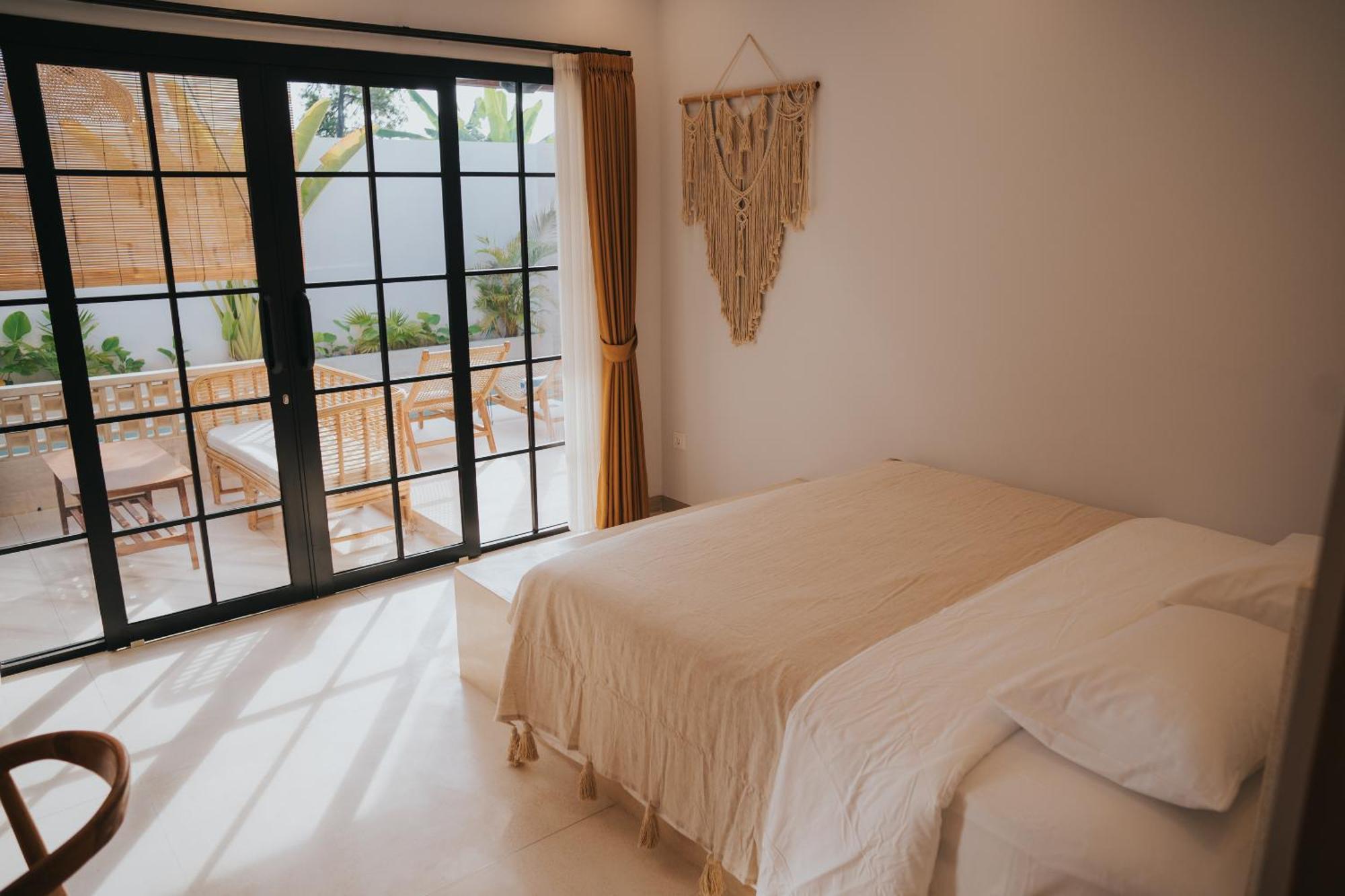 Brandon Villa Lovina With Private Pool Bagian luar foto