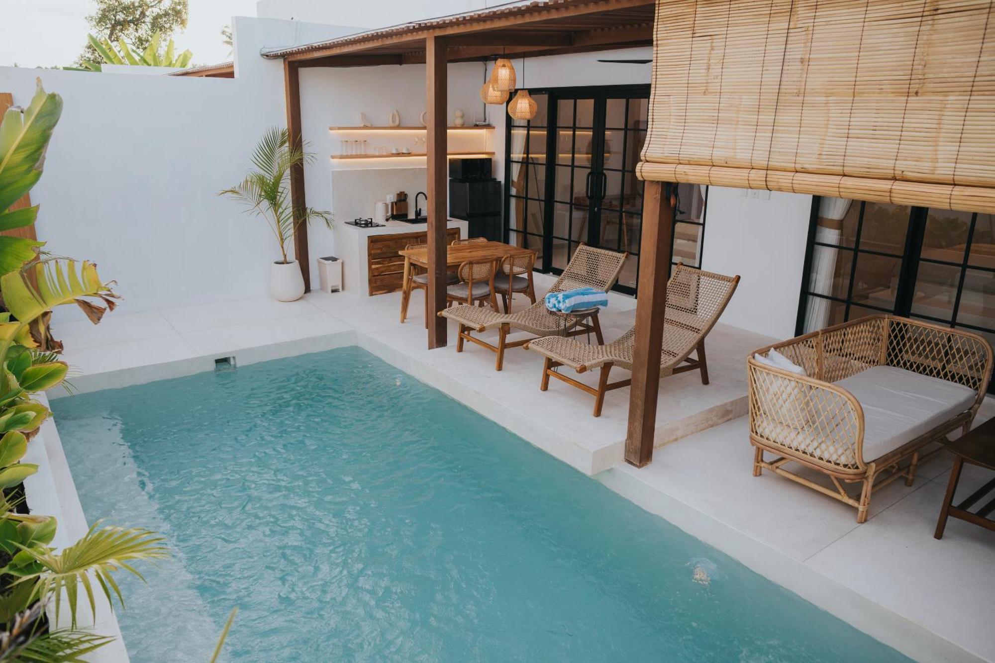 Brandon Villa Lovina With Private Pool Bagian luar foto